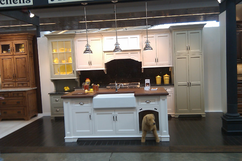 Emerald Pearl kitchen.jpg